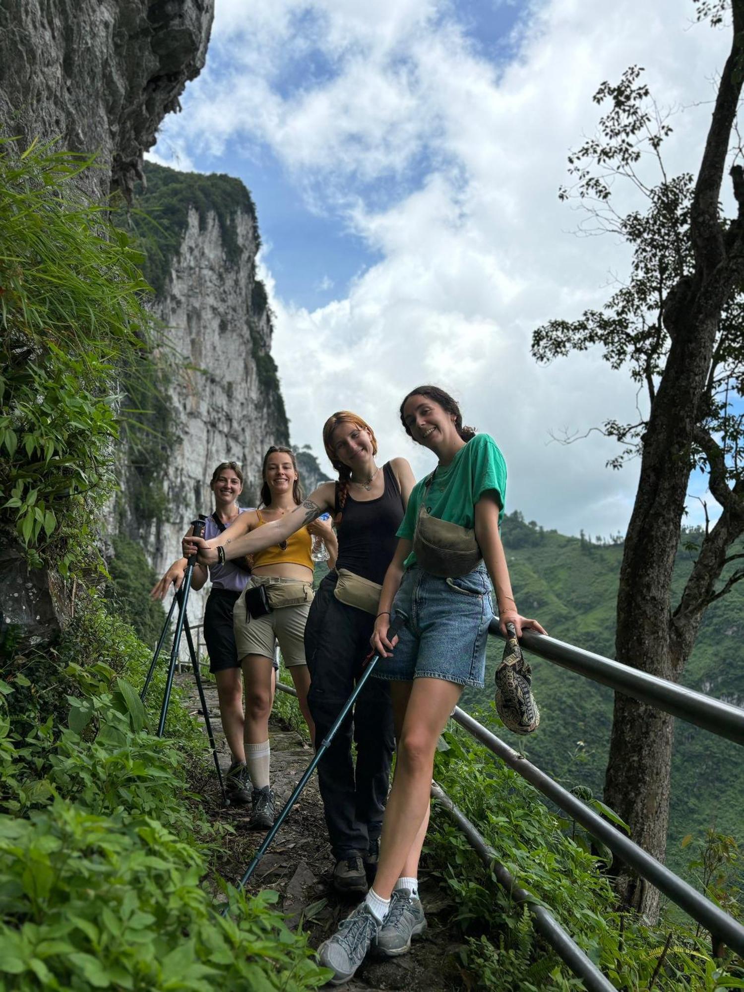 Lila Inn & Motorbike Tours Hà Giang Zewnętrze zdjęcie