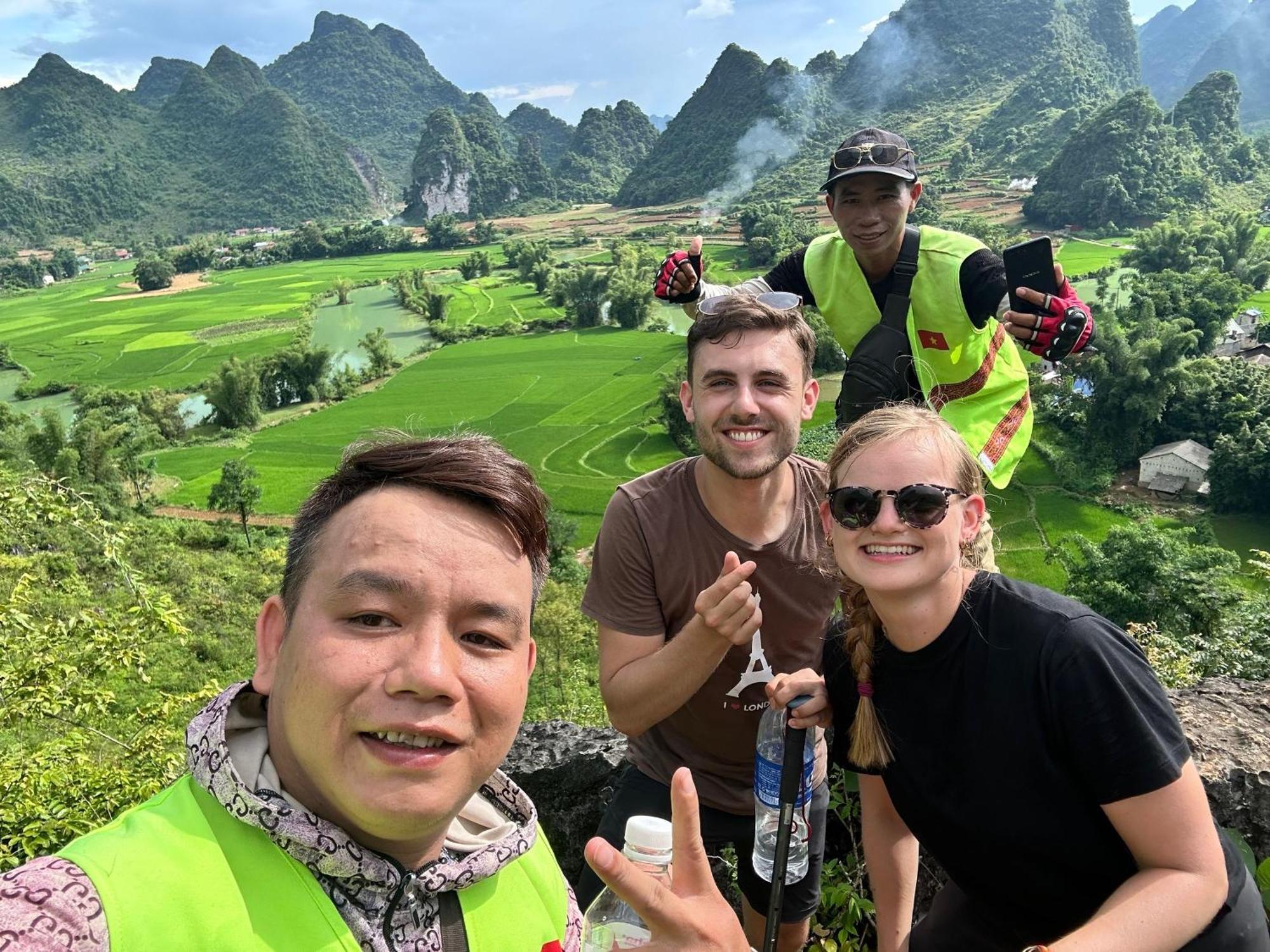 Lila Inn & Motorbike Tours Hà Giang Zewnętrze zdjęcie